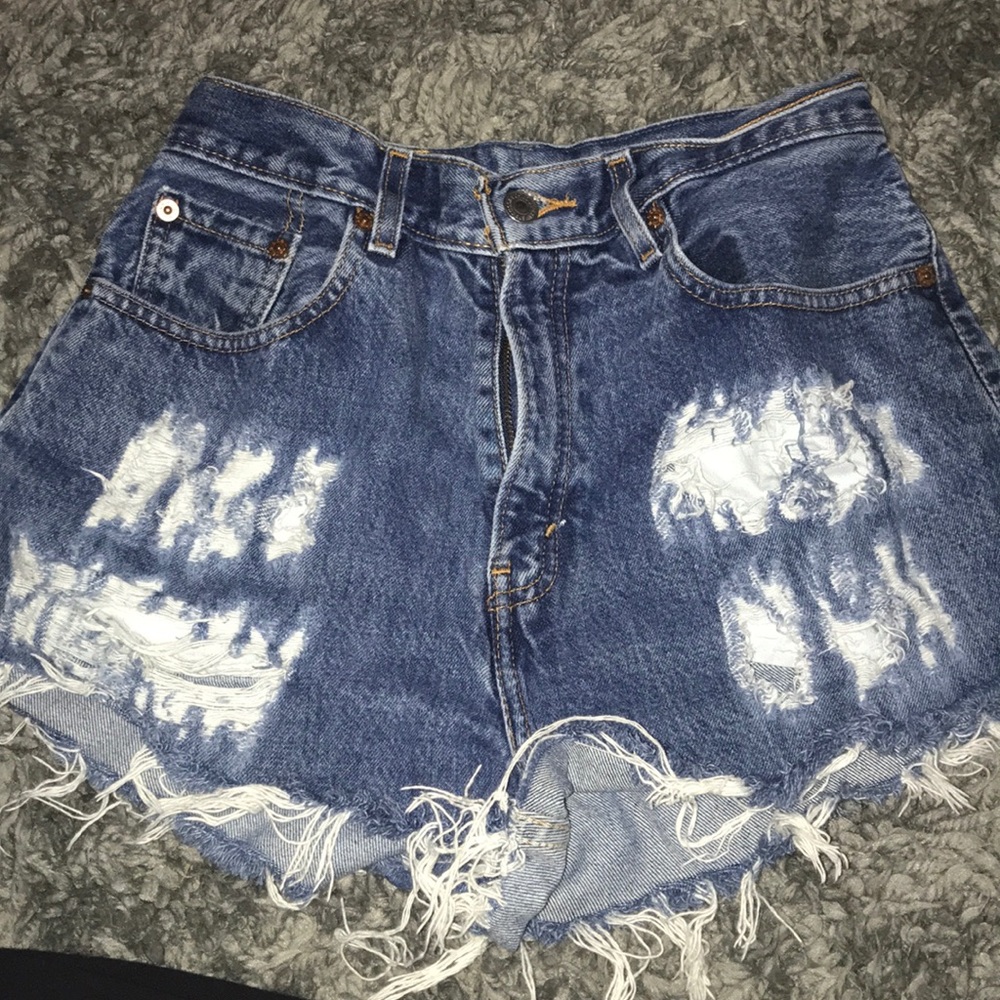 Levi shorts